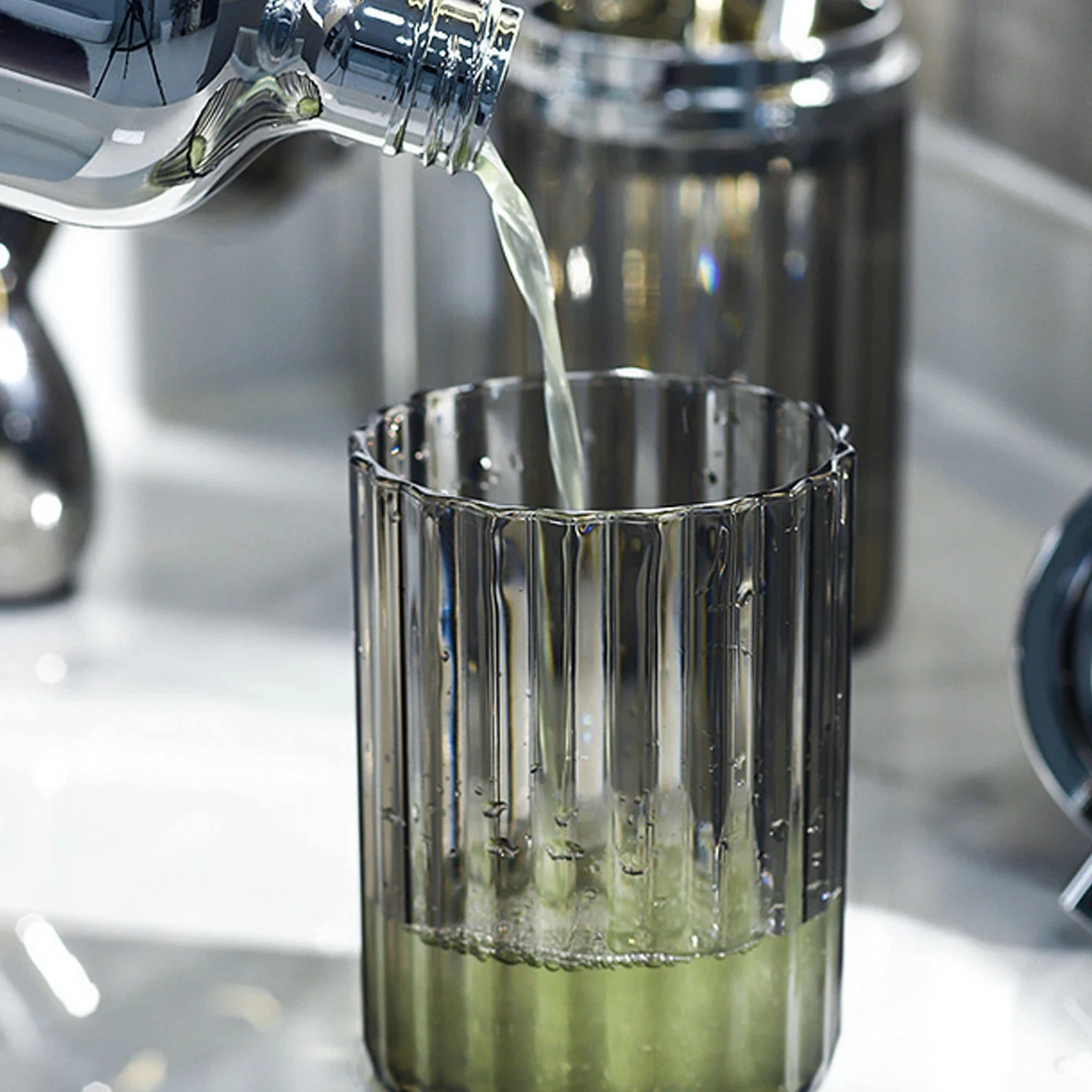 Hands Foaming Soap Dispenser for Bathroom Liquid Soap Mousse Bottle Refillable Kitchen Push-type Dish Soap Container