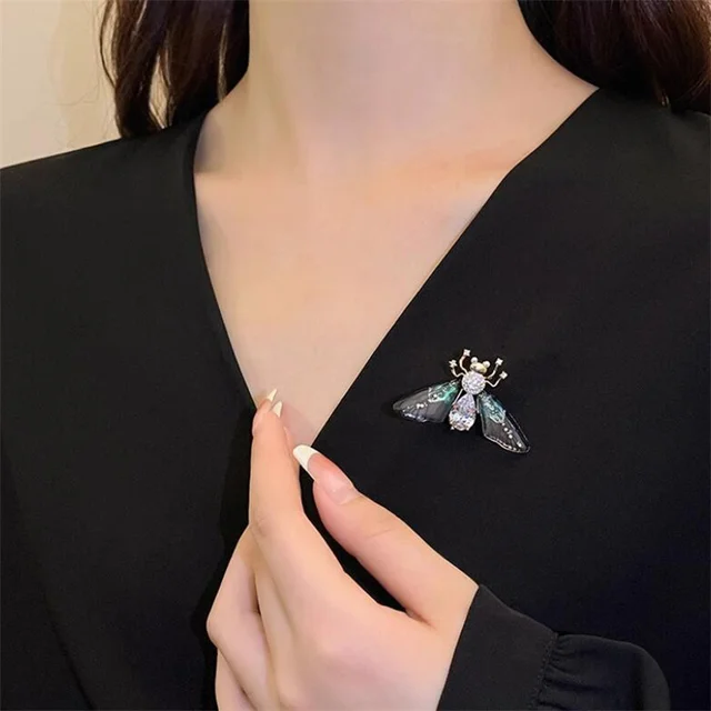 Lovely Birds Butterfly Bee Brooch For Women Pearl Rhinestone Trendy Animal Jewelry Coat Dress Lapel Pins Wedding Party Gifts 5