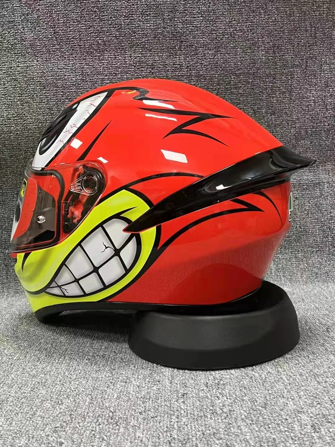 Ǯ ���̽� ������� ���, ���� ũ�ν� ���̽� ������, ����� �Ż�