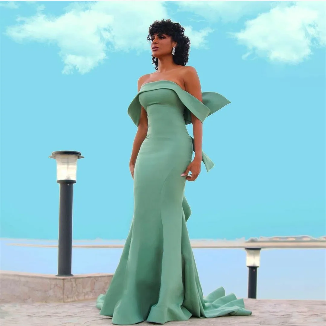 

Elegant Long Crepe Green Evening Dresses Mermaid Off Shoulder Sweep Train إفننغ دريسس Robes de Soirée for Women