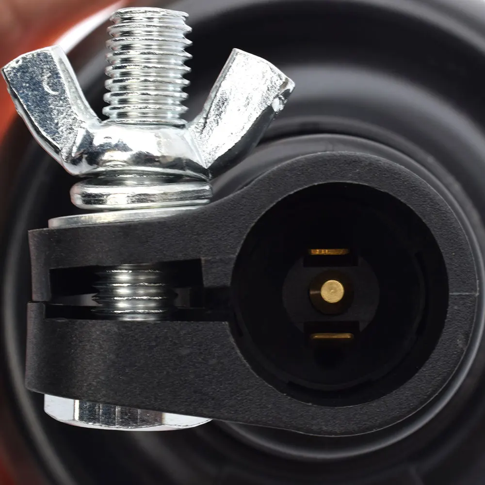 �� ��� Ʈ���Ϳ� LED ���� ��� ��ȣ��, �ڹ� Ʈ�� ȸ�� �÷���, �Ӿ� Agco�� ��� ��Ʈ�κ� ����