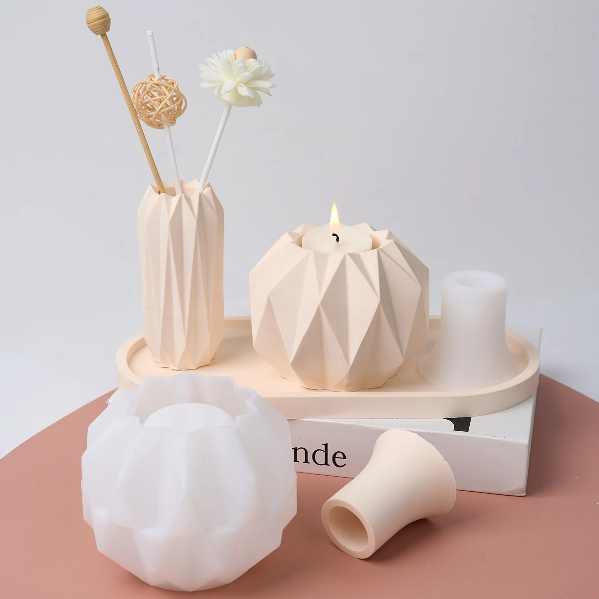Description Picture 6 of itemGeometric Round Candle Cup Set Mold Cylindrical Vase Candle Holder Gypsum Cement Pouring Silicone Mold DIY Craft Gift Home Decor