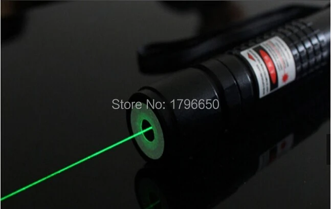 

Powerful AAA Lazer Torch 1000000m 532nm Flashlight Green/red Laser Light Pointer Flashlight Focus Burning Beam Match Cigars