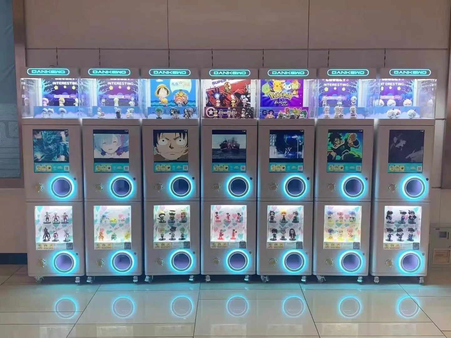 Description Picture 4 of itemPopular Coin-Operated Vending Machine for Kids Gachapon Toy with Balls Twist Game Fun Amusement Machine