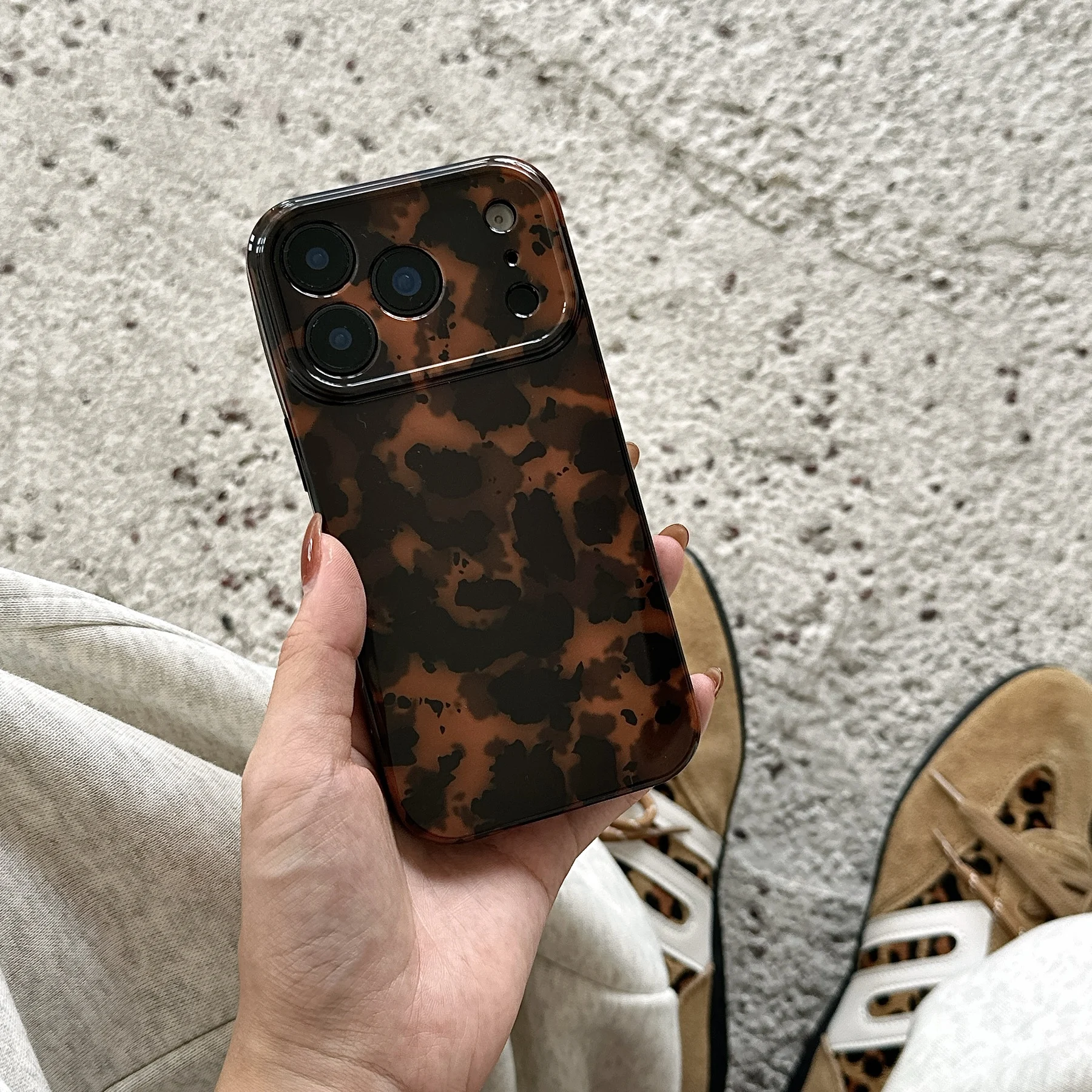 Retro Stylish Amber Color Lamber Pattern Glossy Phone Cover Case for iPhone 17 16 15 14 13 12 Pro Max Plus Air Image 47