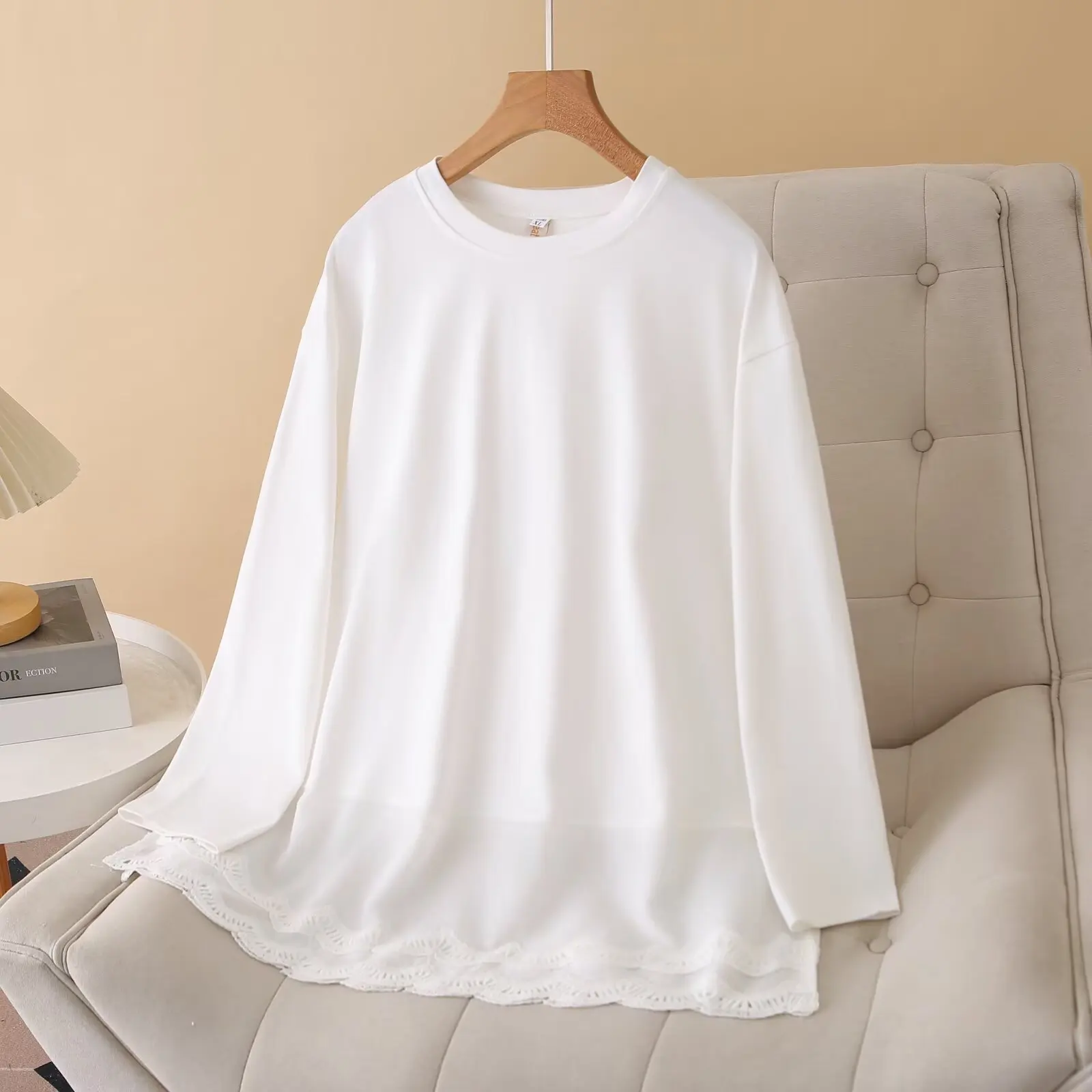 Fashion Plus Size Women's T-Shirt Autumn New Lace Patchwork Cotton Long Sleeved Tops 669