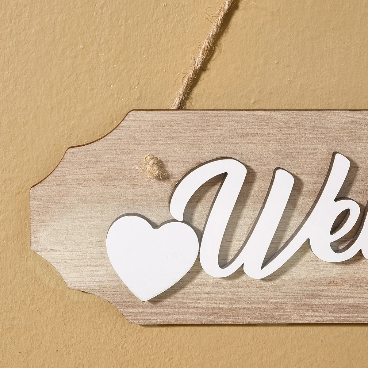 1PC, the "Welcome" English letter welcome doorplate, a lightweight wooden material warm interior wall decoration sign