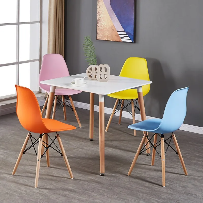 가정용 등받이 플라스틱 원목 스툴 네트, 레드 발코니 메이크업 의자, 레저 간단한 협의 식탁 및 의자, 패션 