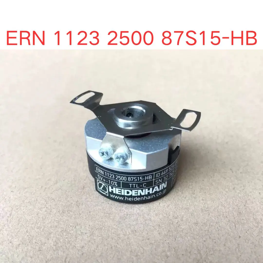 

Б/у энкодер ERN 1123 2500 87S15-HB, тест ОК, быстрая доставка