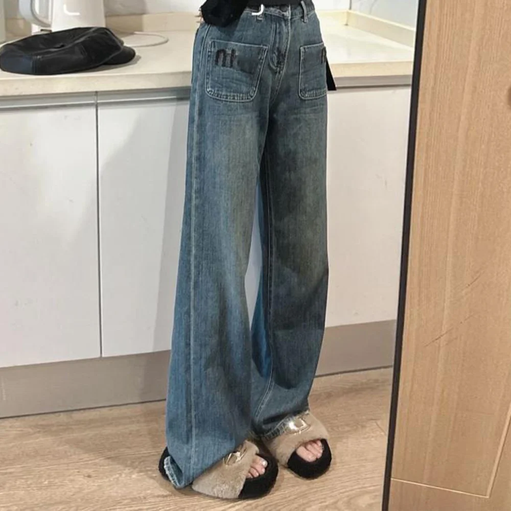 

Women Jeans Cow Pants Early Autumn New Fashion Heavy Industry Lift Diamond Letter Wash Old Versatile Straight Leg Jeans