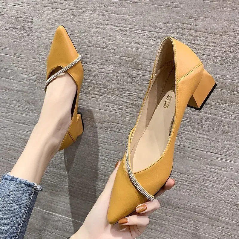 chinese dress ladies Beige Formal Court Shoes / 8108137  E Fashion