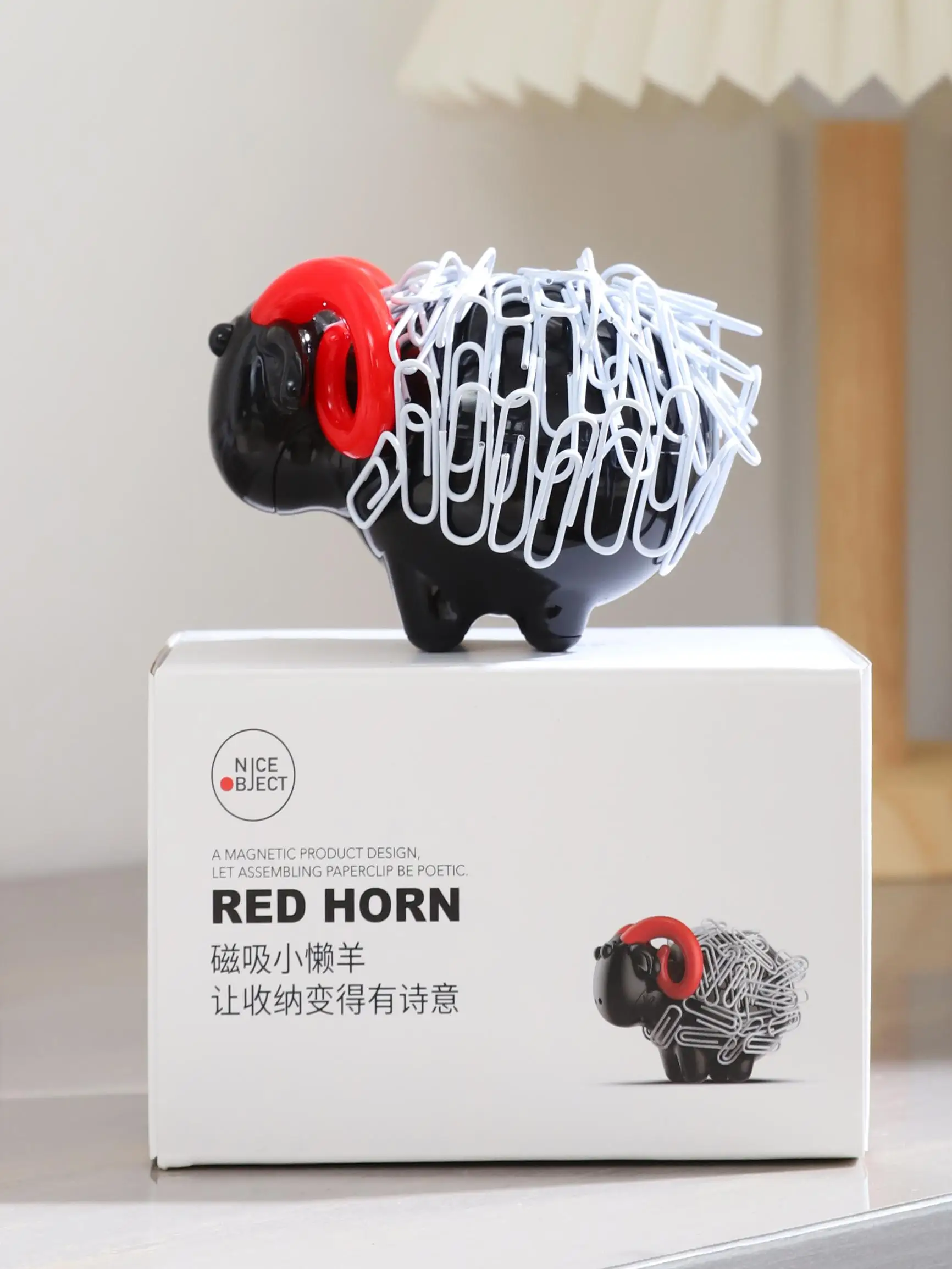 Auspicious Sheep Paper Clips Box Magnetic Paper Clips Dispenser Desk Holder Box For Office Office Desk Accessories