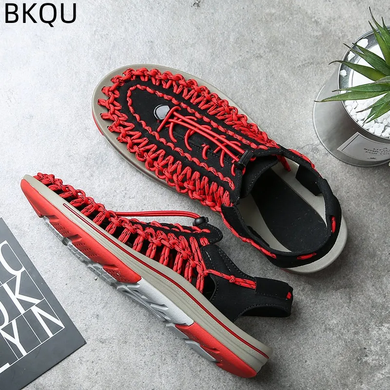 Men\'s Beach Sandals Round Toe Lightweight Waterproof Comfortable Fashionable Breathable Fashion Non-slip Shoes Summer Large Size
