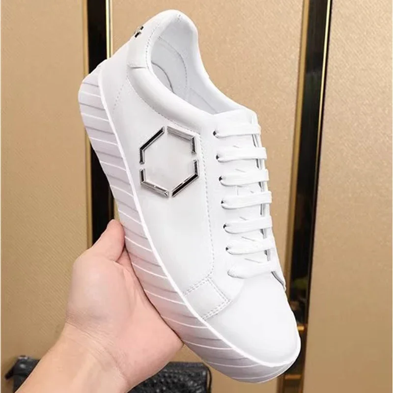 Рисунок 5 - Мужская обувь, новинка