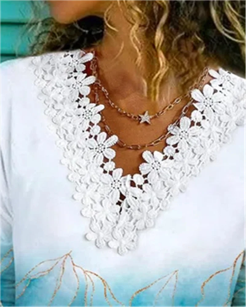 Less Concerned V-Neck Floral Blouse