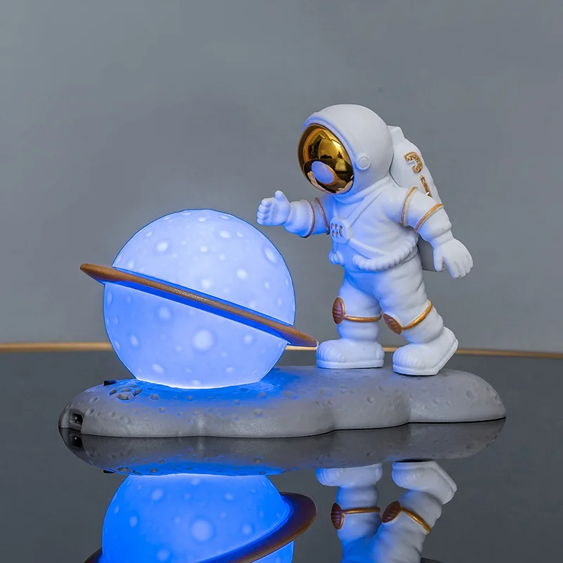 YANGWEN 3 Pezzi Ornamenti Astronauti, Statua Astronauta in Resina, Decorazione Torta Astronauta, Desktop Ornamenti Astronauti, Regali per Feste