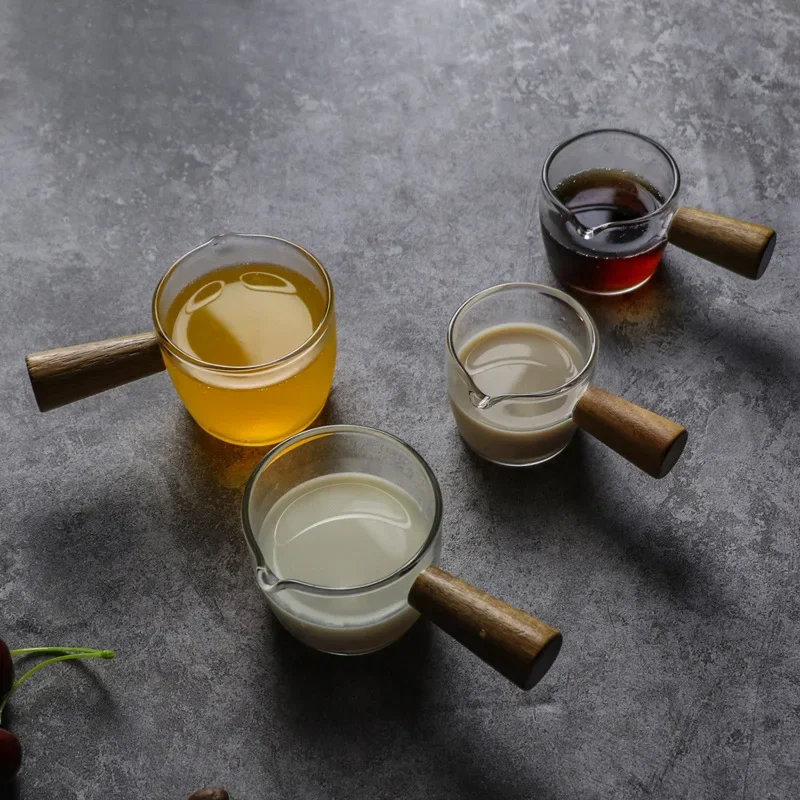 

Измерительная термостойкая стеклянная кружка с деревянной ручкой для эспрессо с одним отверстием для молока, концентрата кофе, мерная чашка для сильных напитков