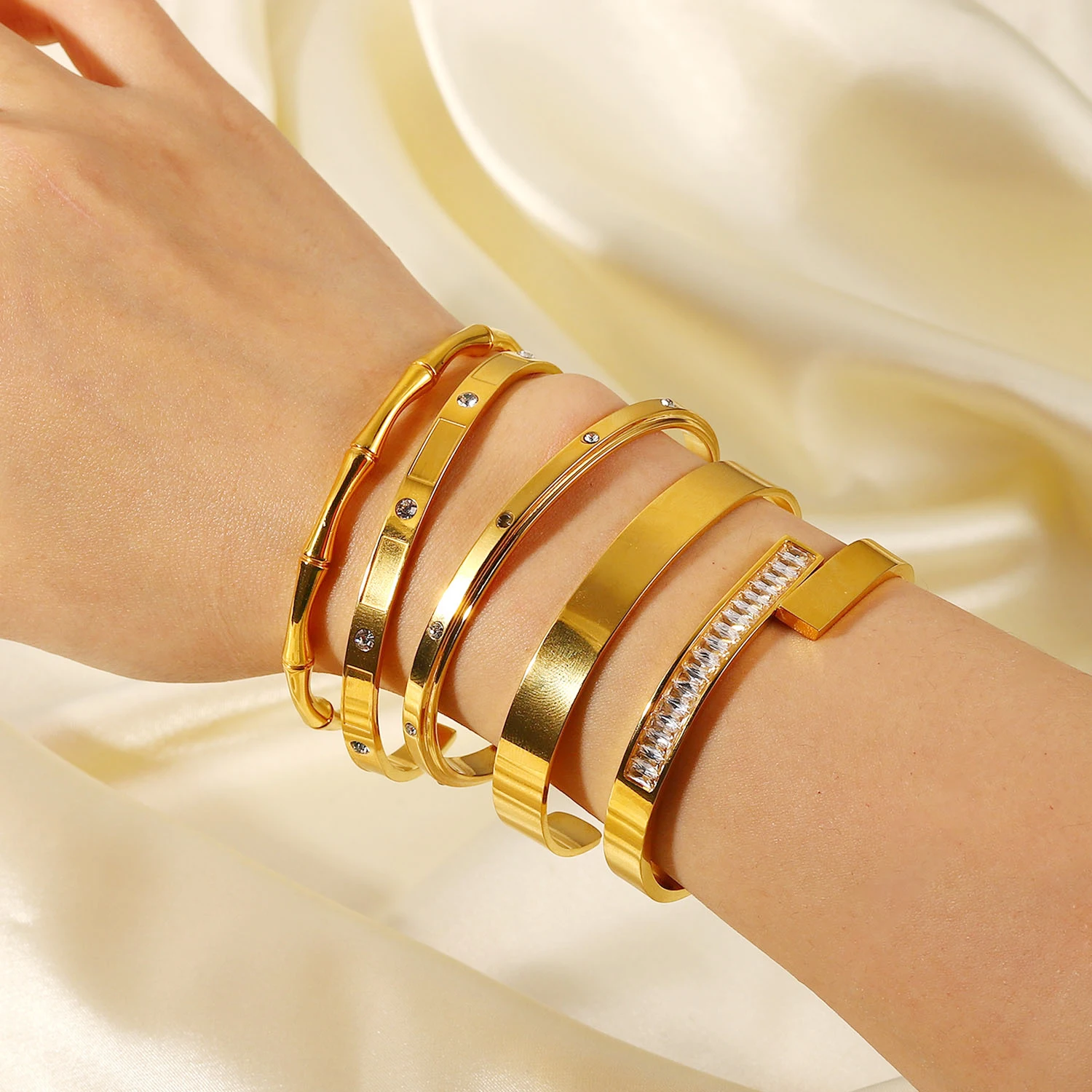 Fashion Gold Tone Cuff Bangle Bracelet Set