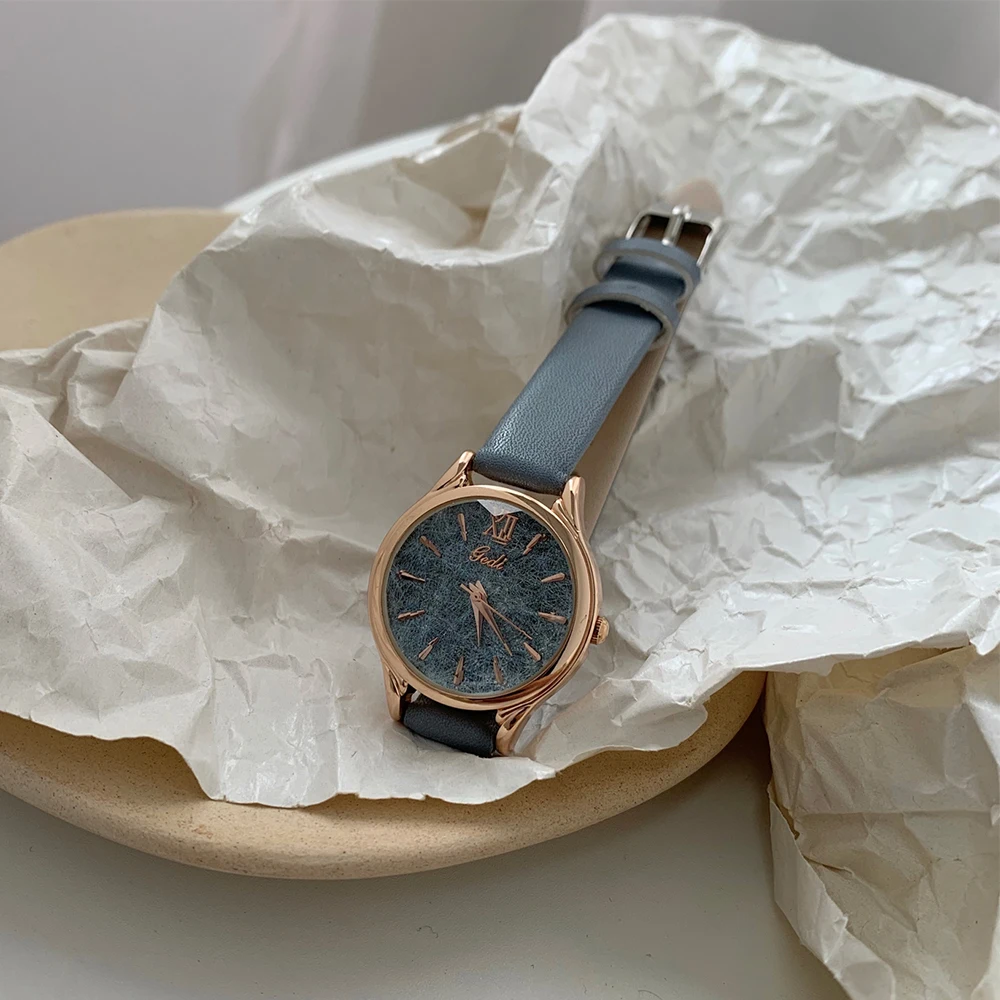 Fashion Temperament Casual belt  Watch For women's girl Student Chain watch strap watch Women's accessories