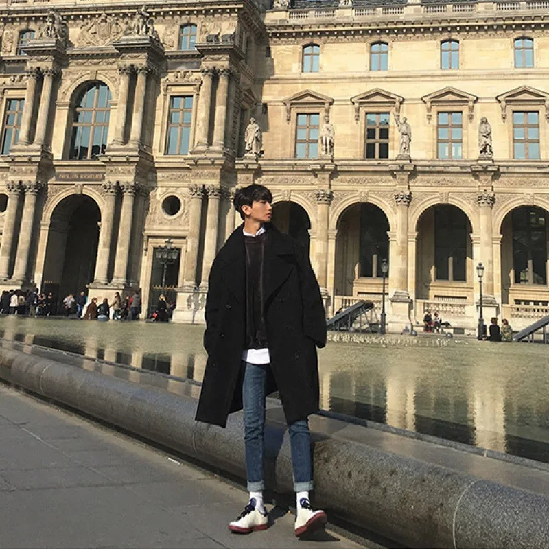 Winter Long Woolen Coat Men Loose Korean Version of The Trend Woolen Coat Men Long Trench Coat Men.