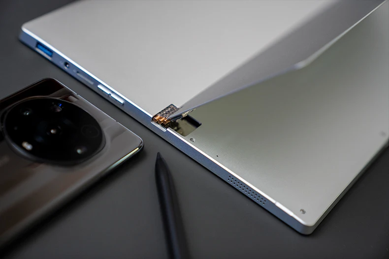 Ultraslim 2-IN-1 Tablet PC, 12th Gen Intel Core i7, 16GB RAM, 512GB SSD, 13