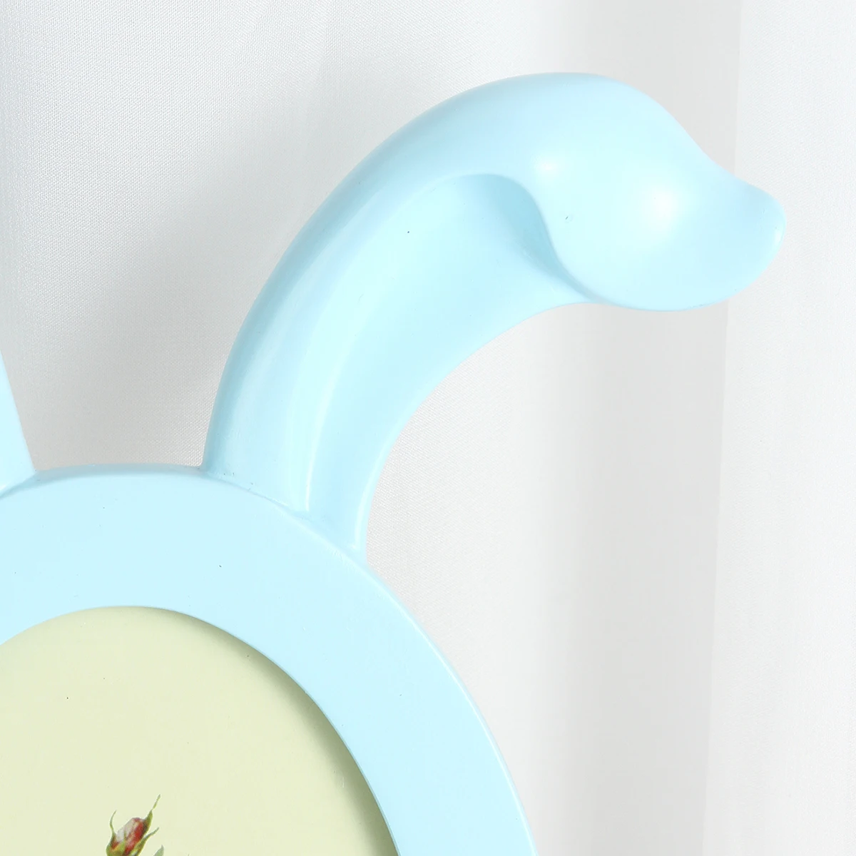 1PC, a cute blue oval rabbit-shaped decorative photo frame, suitable for photo display and photography decoration props