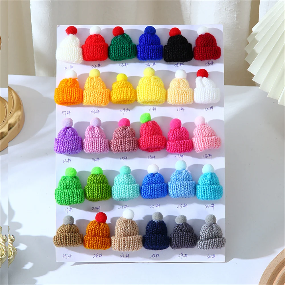 Mini Christmas Knit Hats Craft Knitting Hats Doll Craft Hat Christmas Tree Ornaments Diy Knitting Doll New Year Gift 4cm christmas beanie hat