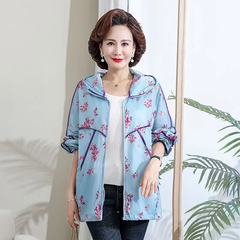 Korean Print Mid-Length Sun Protection Clothing Women Cardigan Jacket Hooded Spring Summer Zipper Windbreaker Female 2022