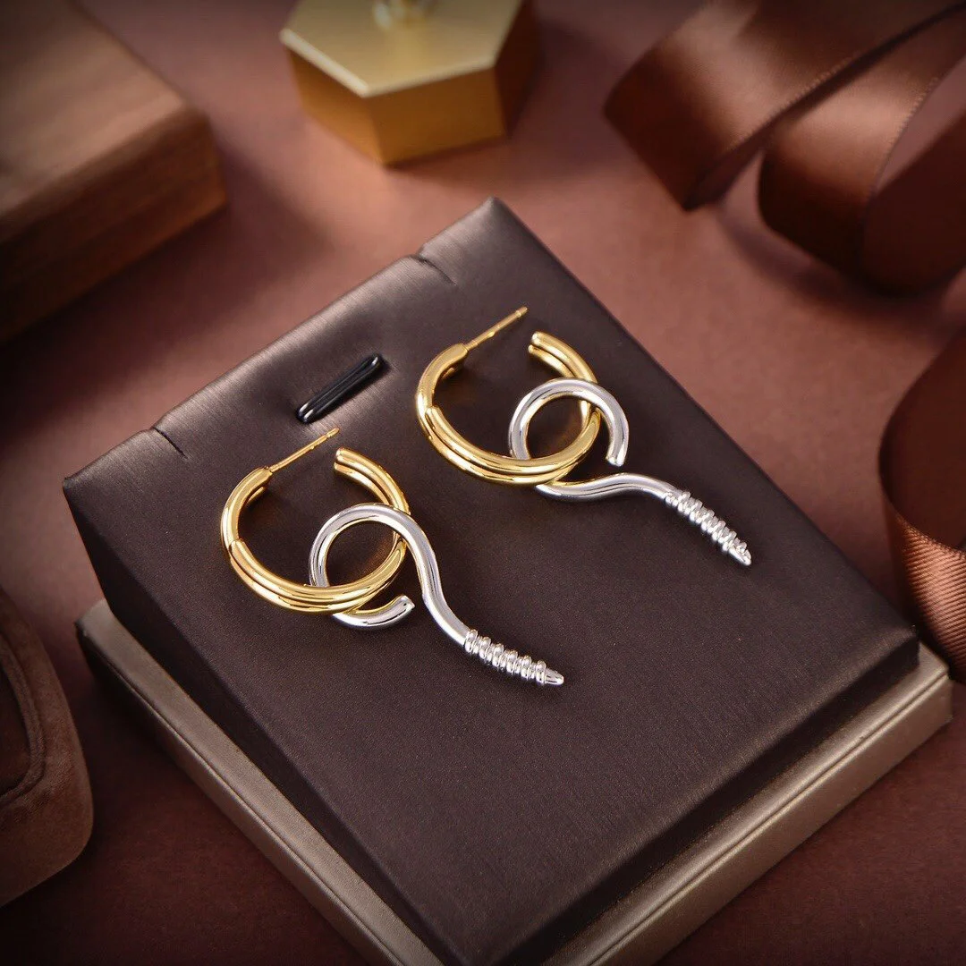 2022 Brand Trend Screw Earring Counter Consistent Brass Plating Dating Daily Wear Versatile Exquisite Banquet
