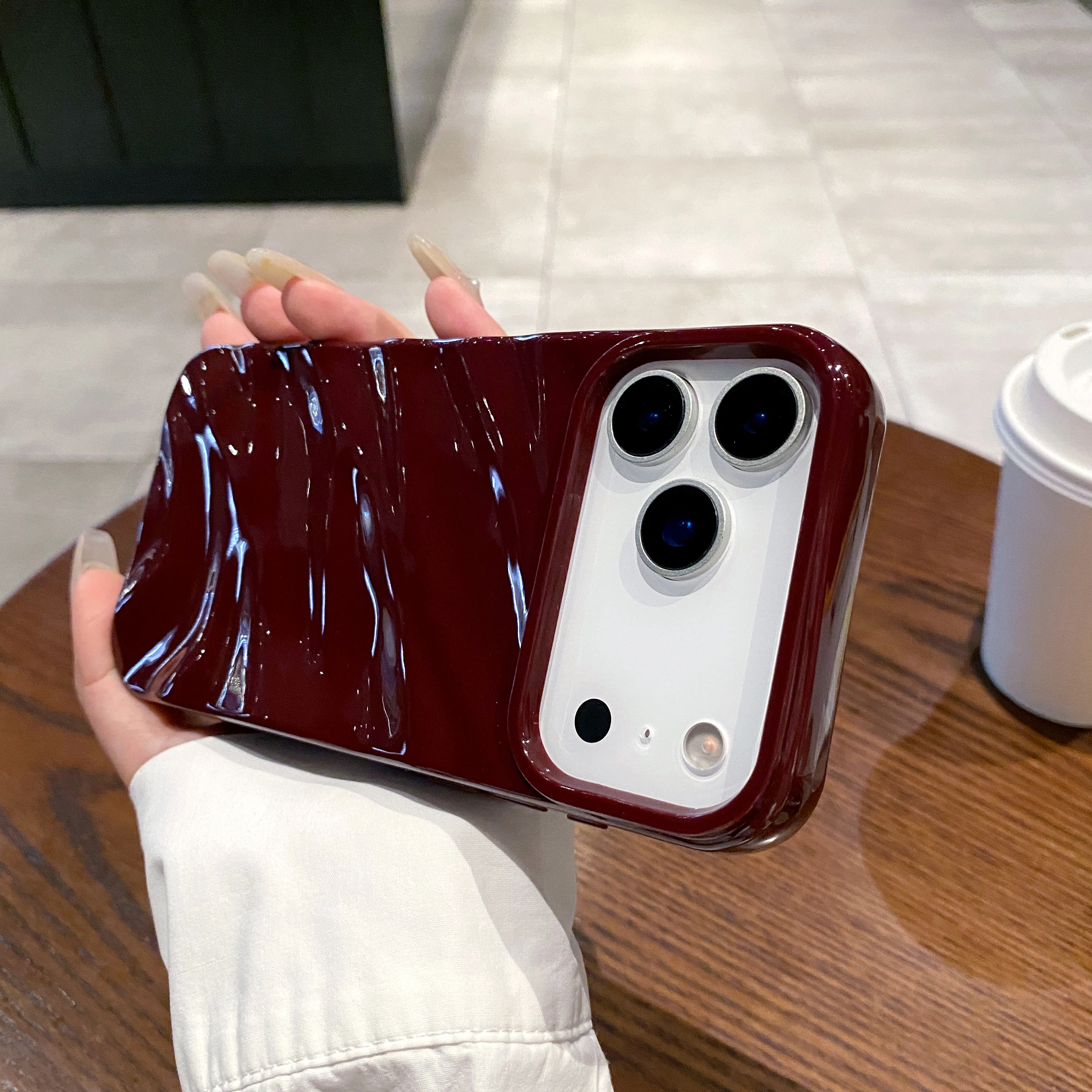 Silk Pattern Wavy Shockproof Phone Case - Soft Protective Back Cover