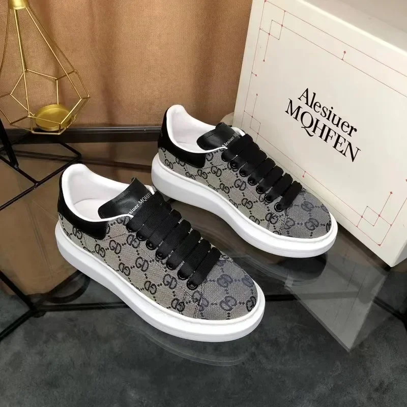 Spring New Couple Casual Shoes 2025 Designer Versatile Breathable Platform Sneakers Men's Women Elevated Muffin Board Shoe Tenis 2