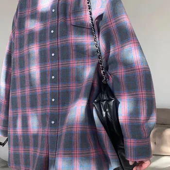 New Vintage Women Oversized Long Sleeve Plaid Shirt Blouse Tops Autumn Winter Button Down Loose Lapel Pocket Shirt Korean Style 3