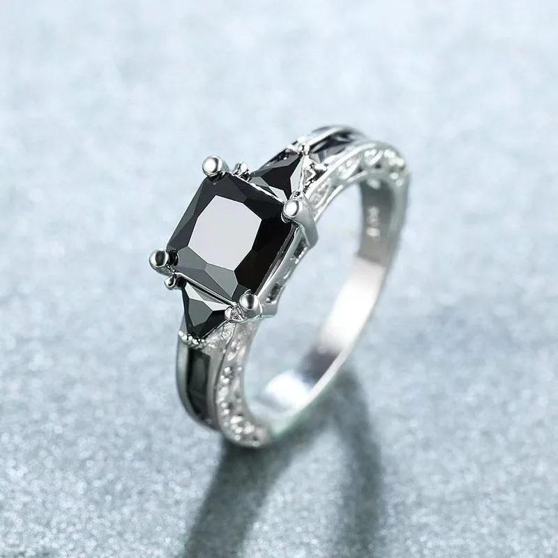 

New Creative Fashion Square Black Zircon Jewelry Women's Engagement Ring