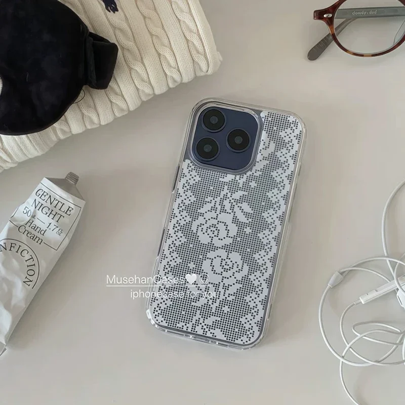 Timeless Retro Lace Rose Elegant Phone Case - Exquisite Y2K Design Cover