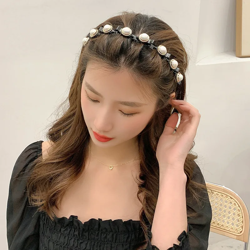 ヘアアクセサリー NINA RICCI VELVET HEADBAND WITH PEARLS Nina Ricci Pearl Velvet Headband | Black | FARFETCH TW