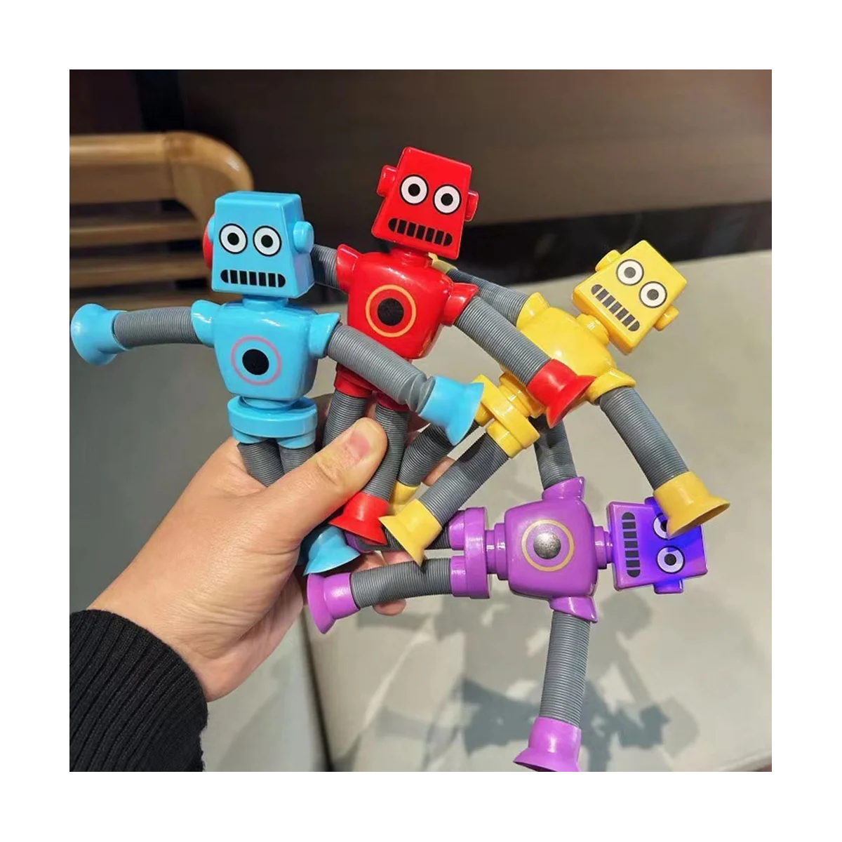 

4Pc Telescopic Suction Cup Robot Toy Cartoon Puzzle Suction Cup Parent-Child Interactive Decompression Toy Without Light