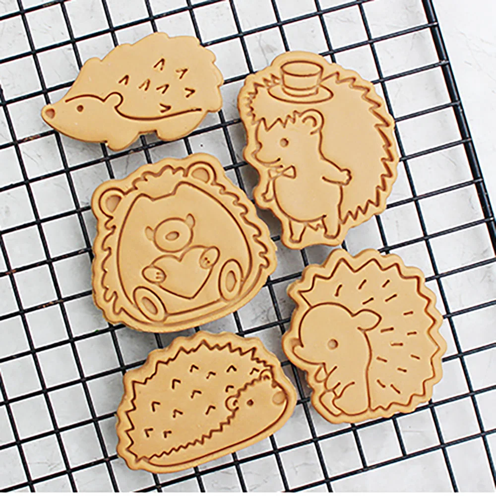 Cartoon Hedgehog Biscuit Mold DIY Press Baking Tool Kitchen Supplies