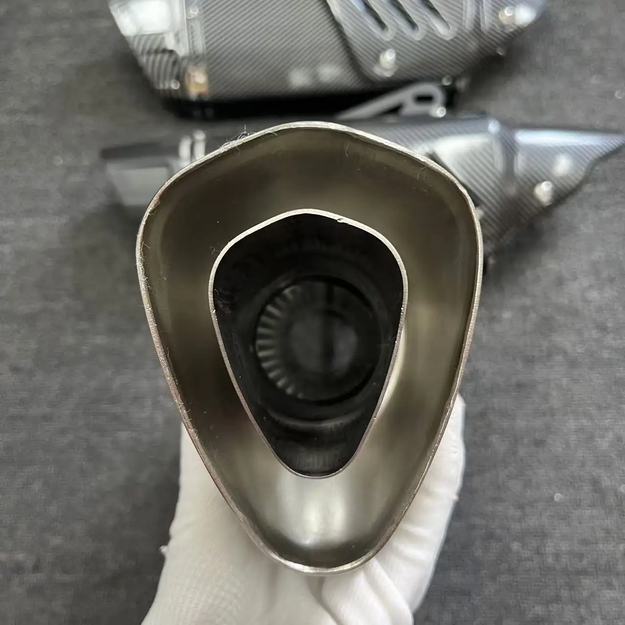 Universal 51mm Schalldämpfer Escape Schalldämpfer Motorrad Auspuff AKR für Ninja Z400 250 Z900 ZX6R KTM RC 125 250 390 für Yamaha R6 R3 – Detail 11