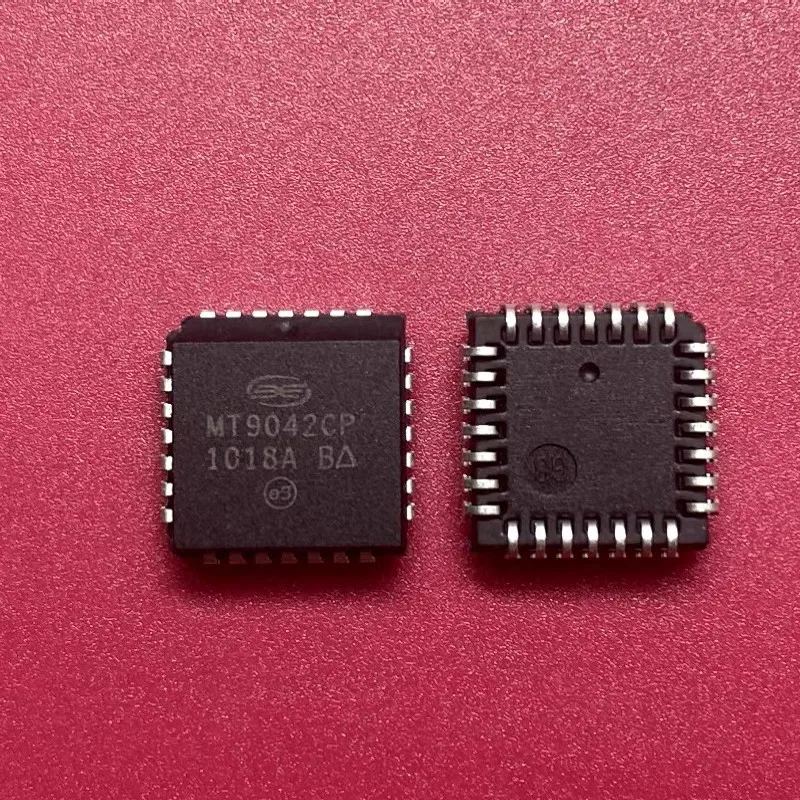 

Новые и оригинальные 5 штук MT9042CP MT9042 PLCC28