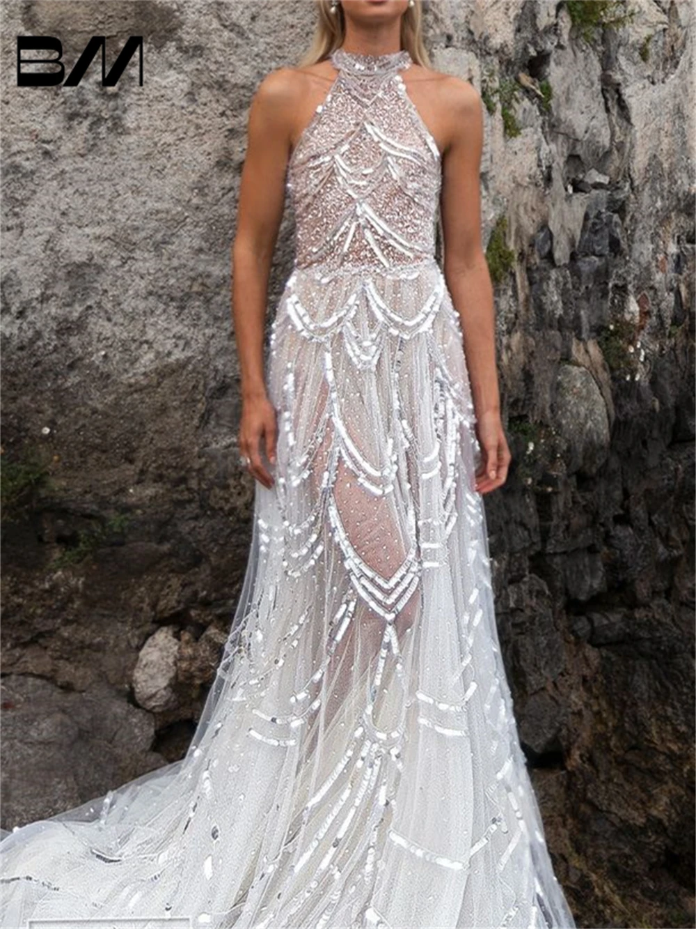 

Luxury Sexy Halter Neck Bride Dresses Without Sleeves Beads Tulle Sheath Wedding Dresses For Women Custom Made Long Bridal Gown