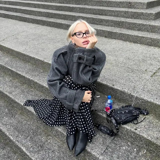 Fashion Casual Solid Loose Jackets Women Full Sleeve Single Breasted Stand Collar Short Coats 2025 NEW Autumn Lady Outwears 3