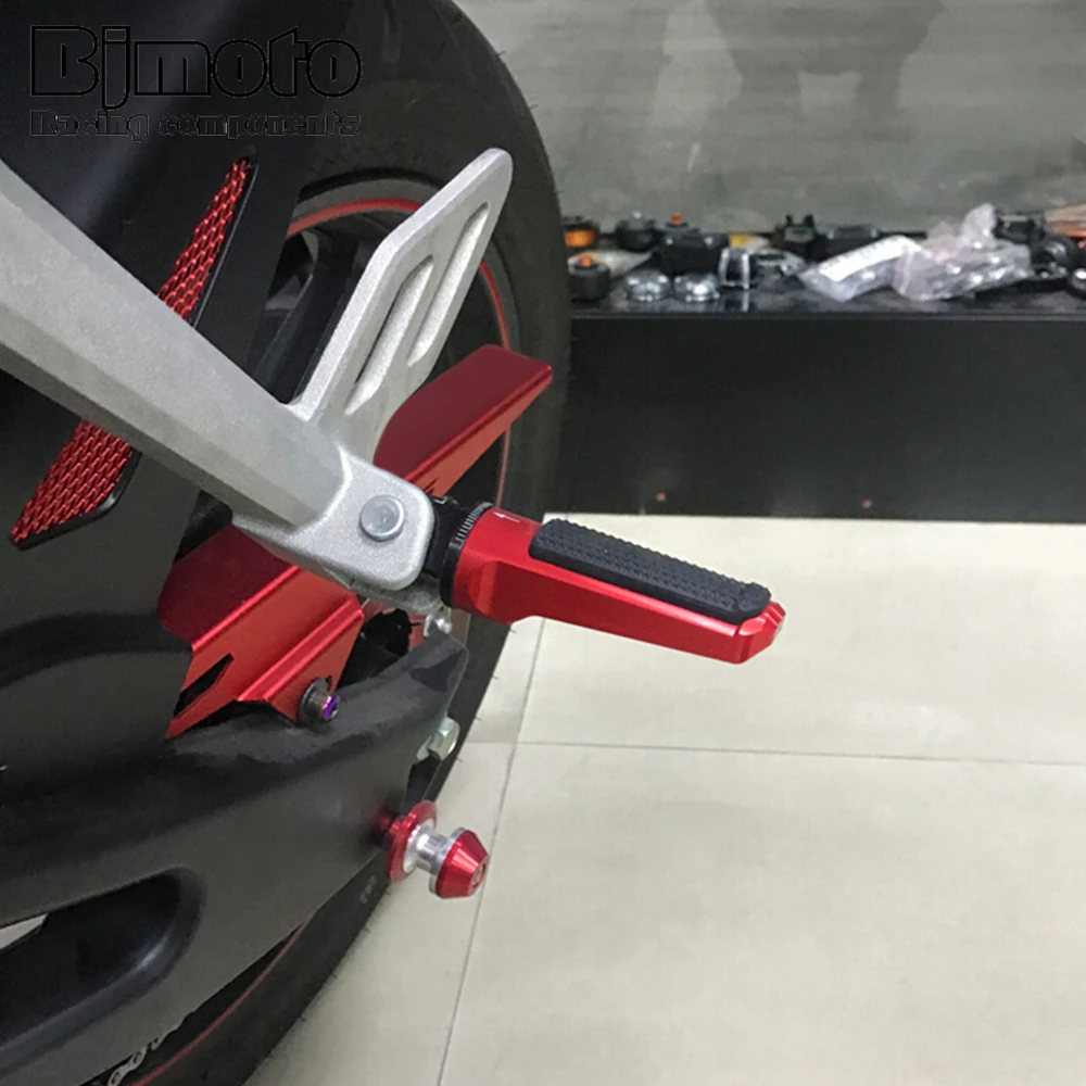 Motorcycle Rear Foot Pegs Passenger Pedal for KAWASAKI ER-6F ER-6N ER6F ER6N NINJA 400 650 H2 SX VERSYS 650 1000 Z400 Z650