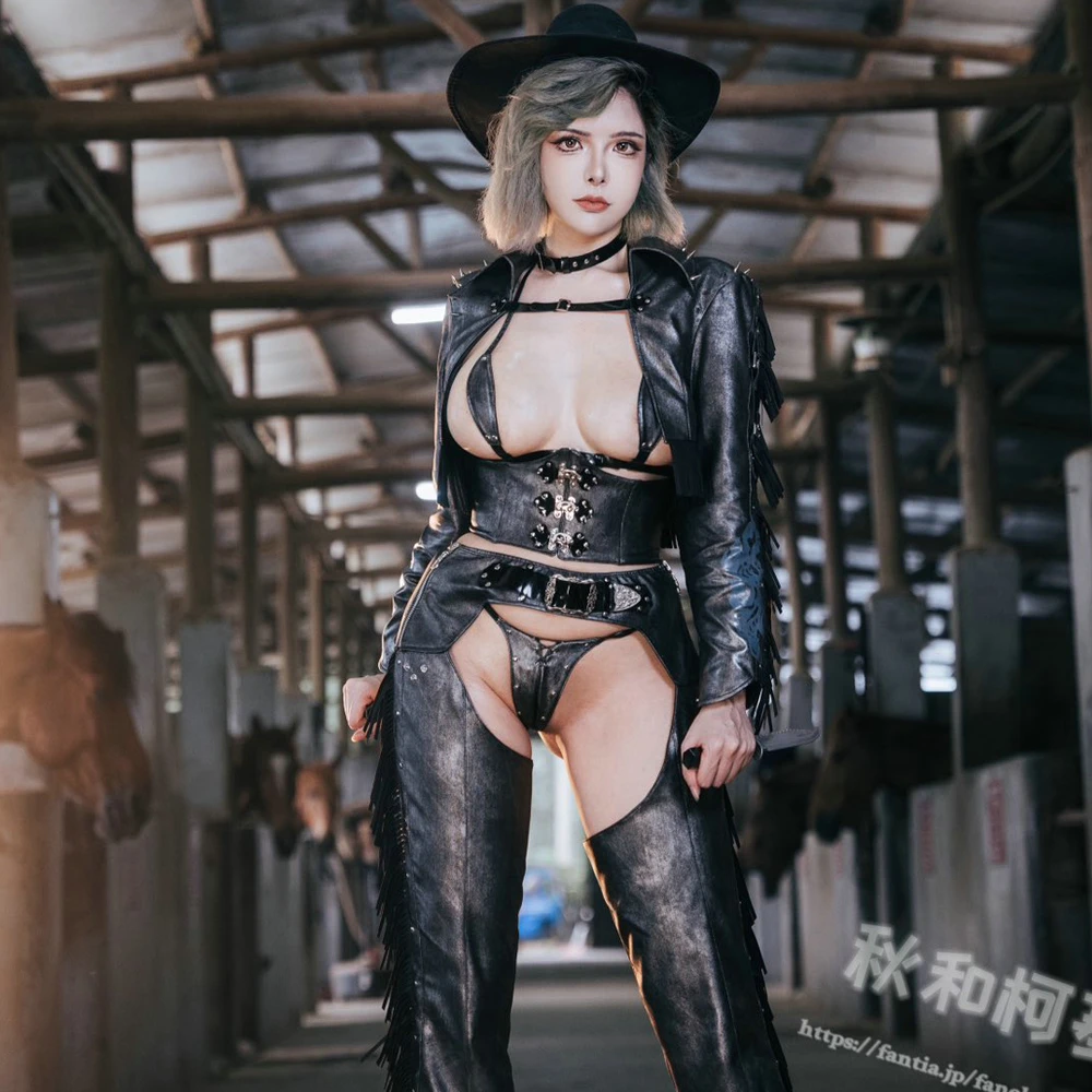 

Women West Cowboy Cosplay Costumes Cool A Fistful of Dollars Cosplay Super Sister Knight Pirate Original Set
