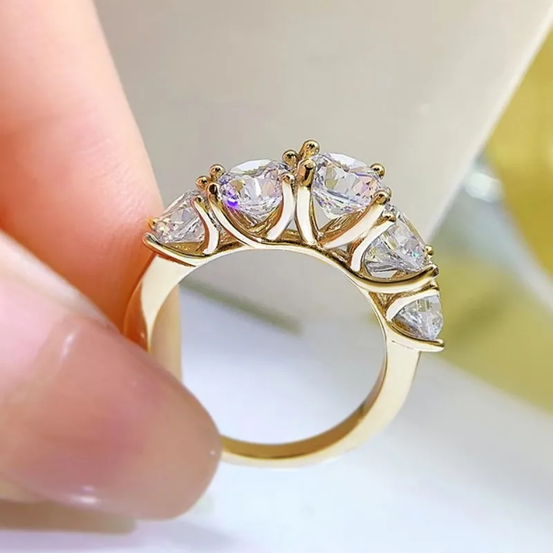 Anillo De Eternidad En Forma De Corazón 14K De Oro Sólido Con Moissanita Blanca Y Sakura Rosa