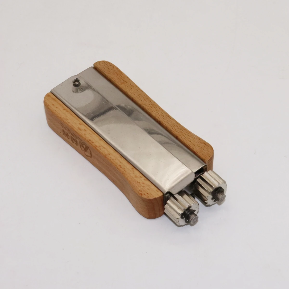 1Pc Stainless Steel Honeycomb Wire Tensioner Wooden Handle Nest Frame Wire Tensioner Frame Beehive Nest Plier Straightening
