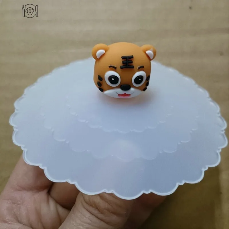 Nw Food-grade SiliconeCup Cover Cute ReusableDustproof Suction CupCover Leakproof Tea CoffeeLids Seal Cap CupAccessories