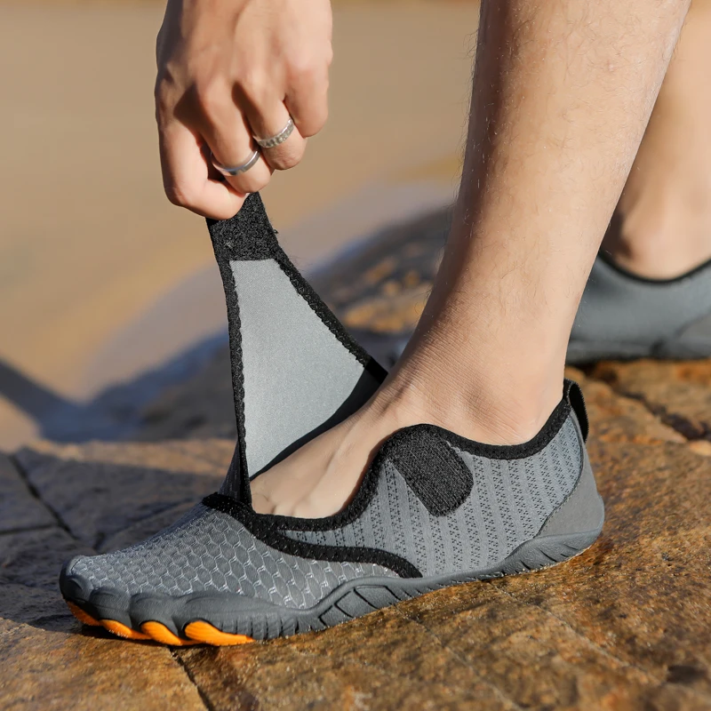 Men Breathable Swimming Aqua Shoes Women Barefoot Upstream Shoes Hiking Wading Sports Quick Dry River Sea Water Sneaker