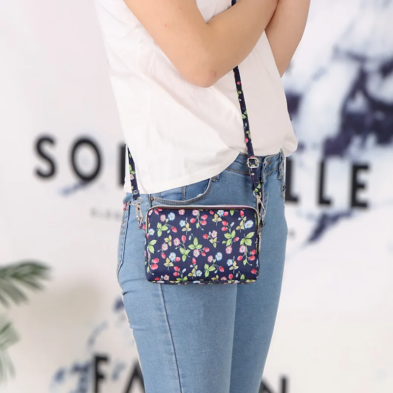 1PC Womens Printing 3 Layer Canvas Phone Bag Messenger Shoulder Bag Zipper Coin Card Key Purse for Women's Bank Card Holder Pack 