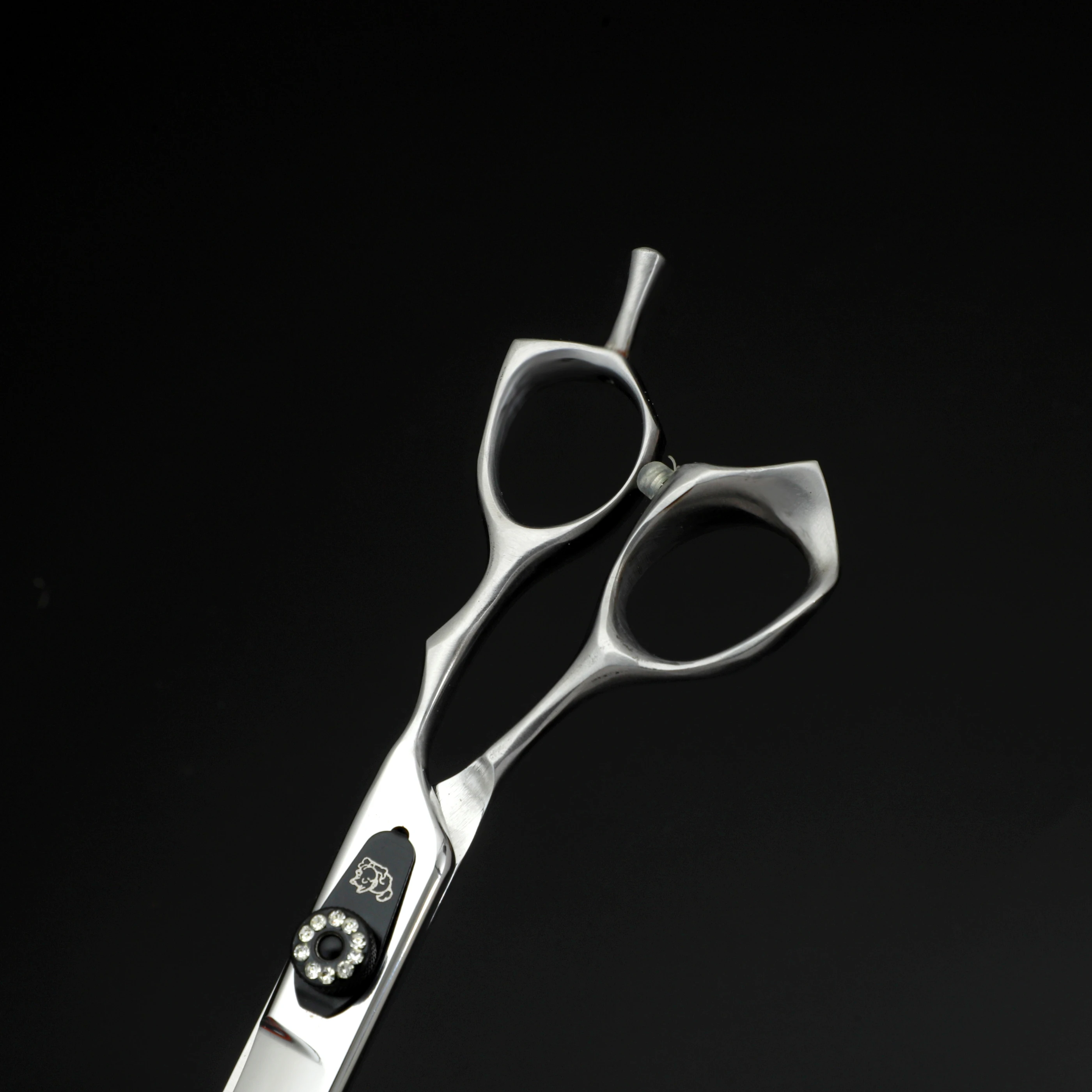 A.tami 7.0-7.5-8 Professionelle Tierpflegeschere, 55 %/70 % Effilierschere, gebogene Schere aus Hitachi 440c-Stahl, scharf und langlebig – Detail 20