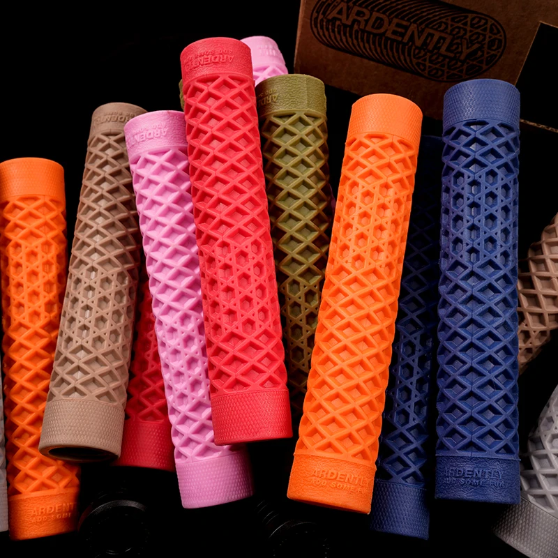 Bicycle Handlebar Grips Anti-slip Wear-Resisting Rubber Covers for Bike Accessories bicycle accessories bicycle handlebar grips bike handle grips bike handlebar grips